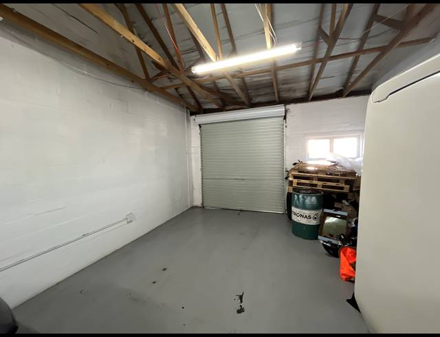 150M² WAREHOUSE TO LET IN MILNERTON CENTRAL